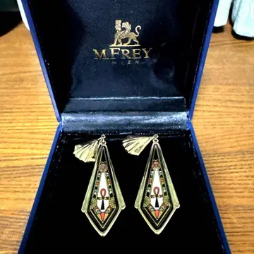 MICHAELA FREY WIEN 미카엘라 프레이 귀찌 골드