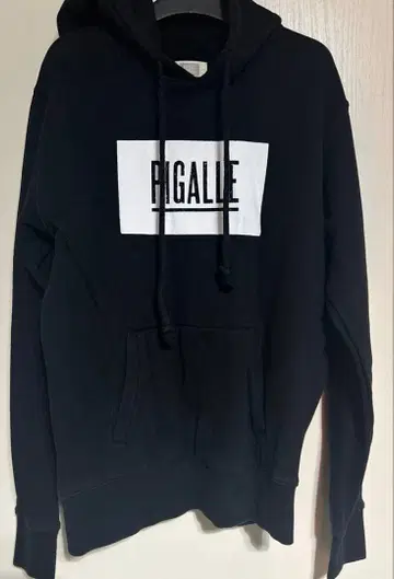 PIGALLE 피갈레 후드티 블랙