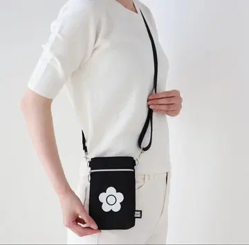 마리퀀트 숄더 파우치