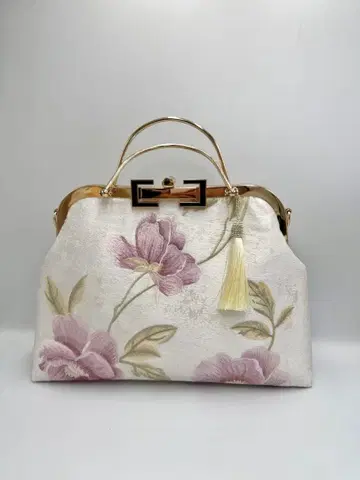 [ 핸드메이드 ] 자수 가마구치 핸드 백 #458