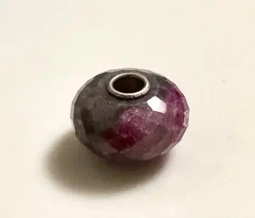 트롤 비즈 루비 락