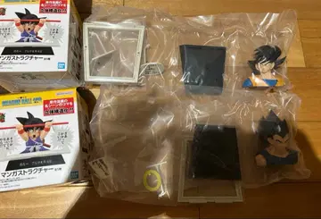 드래곤볼 제일복권 E상 만화 스트럭처 2종 손오공 베지터