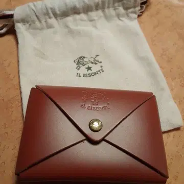 IL BISONTE 브라운 가죽 카드 케이스