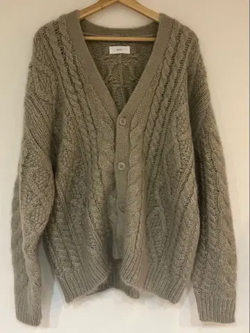 BIOTOP 케이블 니트 모헤어 가디건