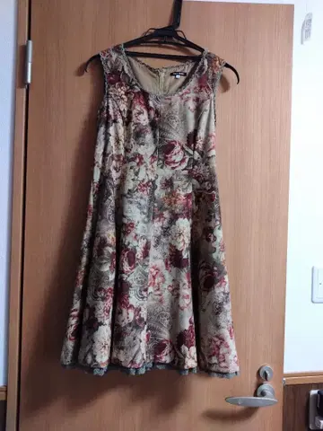 레스트로즈 원피스