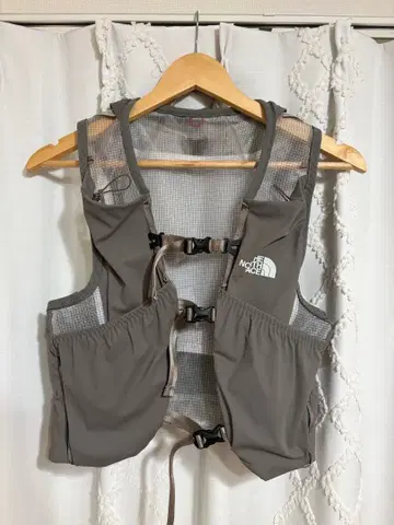 THE NORTH FACE TR 6 백팩 L/6L