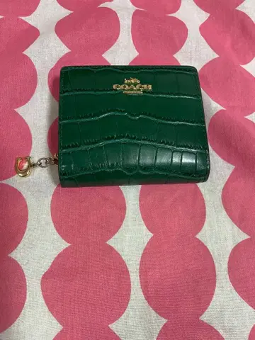 그린 컬러 접이식 지갑 합성 피혁