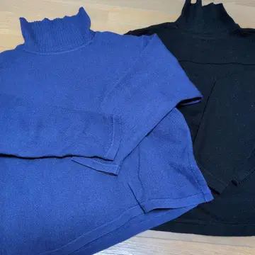 부티크 릴리 터틀넥 긴팔 네이비 & 블랙