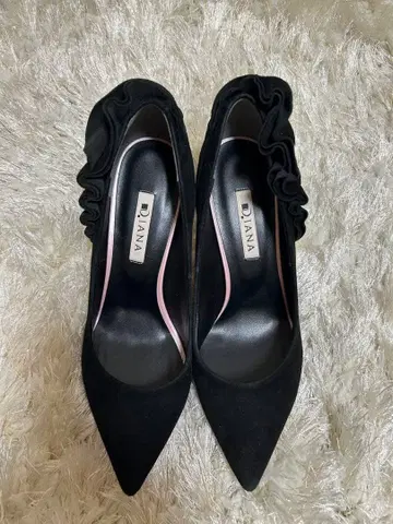 DIANA 스웨이드 프릴 펌프스 24.0cm