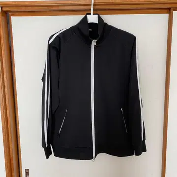 United Athle 유나이티드 애슬레 저리 상하의 세트