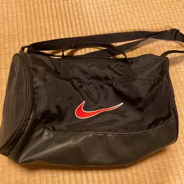 Nike 보스턴 백 블랙