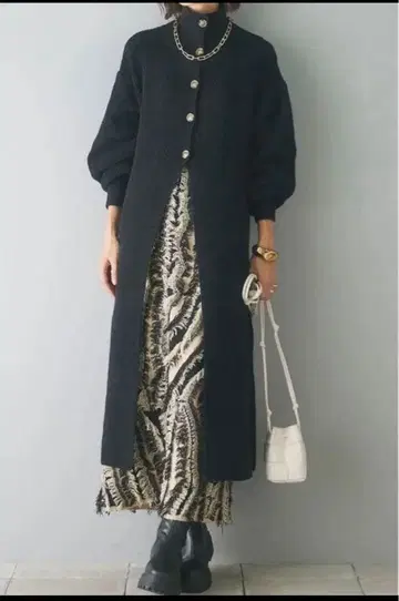 esica 택 포함 새상품 롱 터틀 니트 가디건