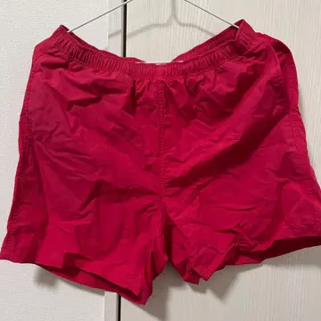 Goldwin 핑크 숏팬츠