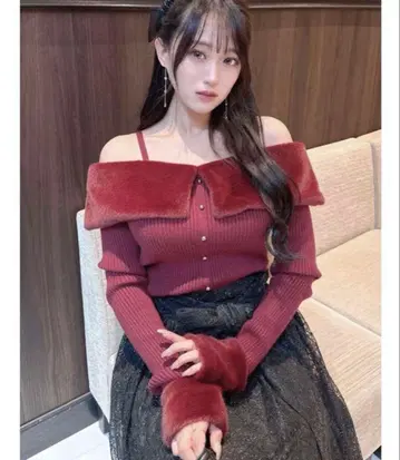 포인트 퍼 오프숄더 니트탑 리젝시 완판템