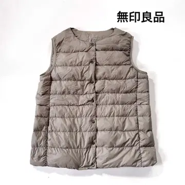 무인양품 다운 베스트 XL 베이지 계열 포켓터블 경량 컴팩트 수납 가능