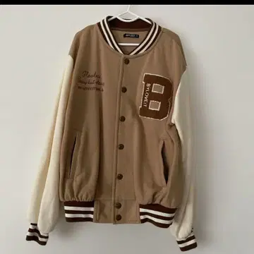 브라운 바시티 자켓 자수 로고 포함