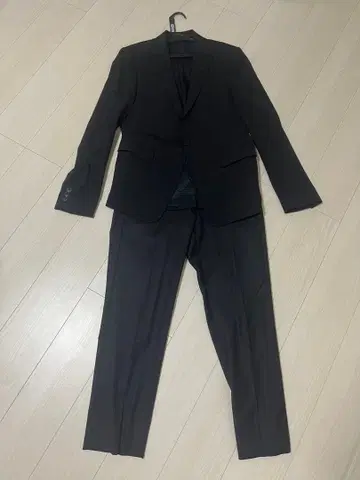 아르마니 블랙 포멀 수트 3세트