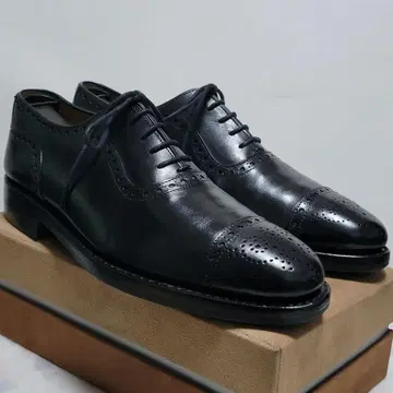 잘란 스리와야 세미 브로그