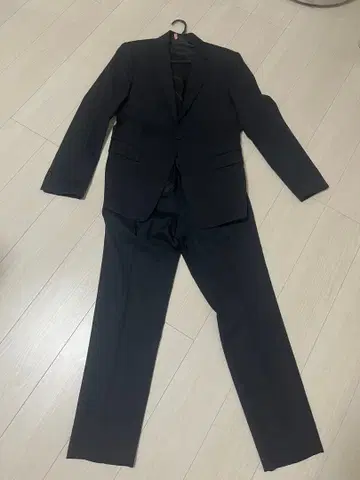 새상품급 엠포리오 아르마니 블랙 포멀 수트 세트