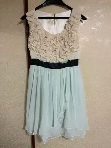 LAISSEPASSE 레스 빠세 파티 드레스 원피스 화이트