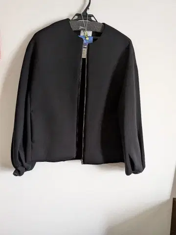 [ 새상품급 ] ebure 본딩 자켓 블랙 36