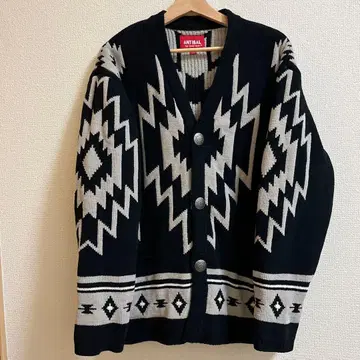 ANTIBAL 지오메트릭 패턴 가디건 L~XL 니트