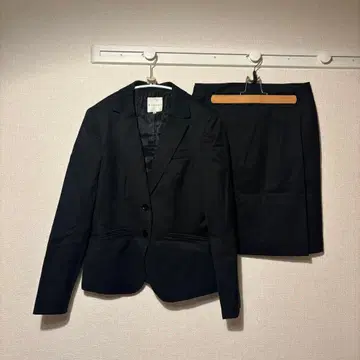 쿠미쿄쿠 [ 취업 정장 ] 9호 블랙 수트 휴대용 케이스 포함