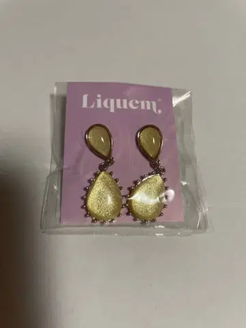 liquem 리큐엠 mini 레인 귀걸이 펄 밀크 미사용 새상품