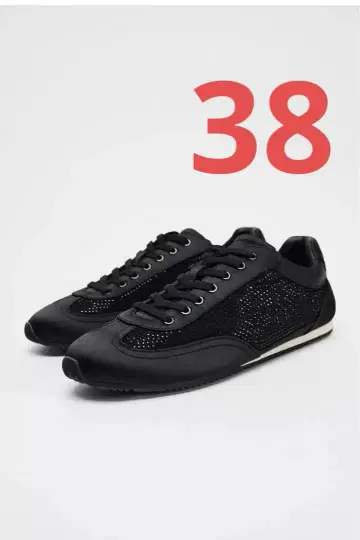 미사용 새상품 ZARA 큐빅 스니커즈 블랙