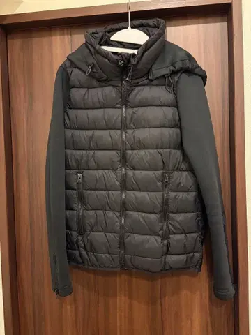 ZARA 후드 부착 다운 자켓