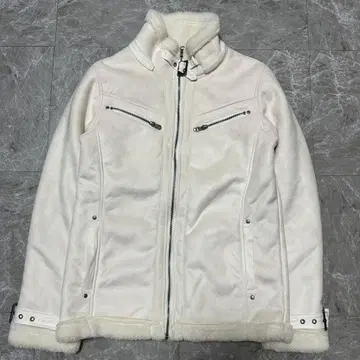 화이트 무스탕풍 자켓 새상품급 M a4