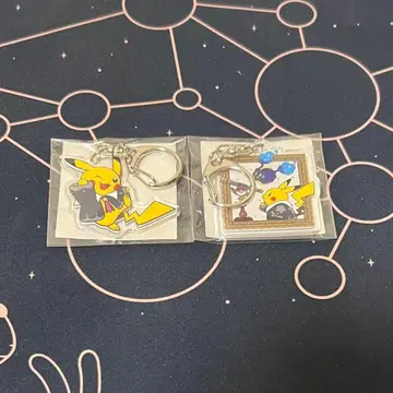 포켓몬 천문대 아크릴 키링 피카츄 2종 세트