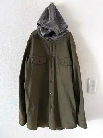 CAMBIO 카비오 후드 부착 밀리터리 자켓