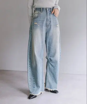 새상품급 [ mystic ] 커브 데님 블루 데님 팬츠 S 사이즈