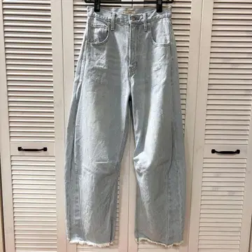 새상품급 [ mystic ] 커브 데님 블루 데님 팬츠 S 사이즈