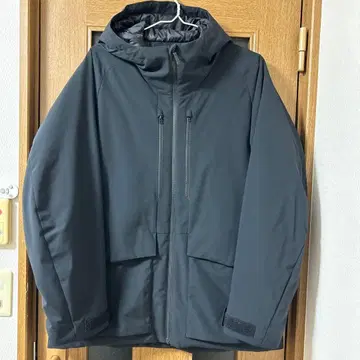 유니클로 남성용 하이브리드 다운 자켓 XL 블랙