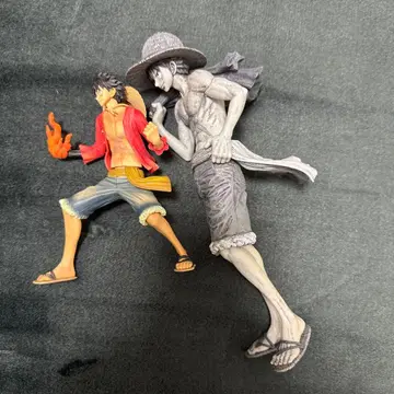 원피스 몽키 D 루피 피규어