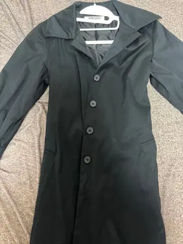 내추럴 뷰티 베이직 블랙 트렌치코트