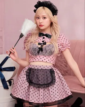 메이드 코스프레