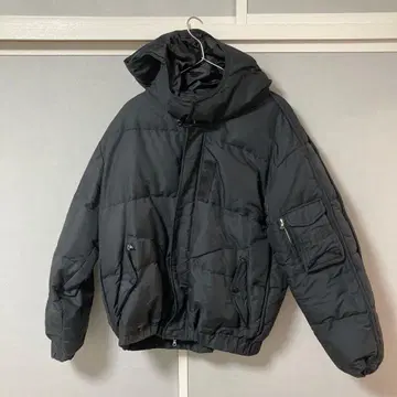 MAGIC STICK 블랙 다운 자켓 L