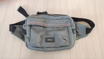 폴 스미스 바디백 그레이