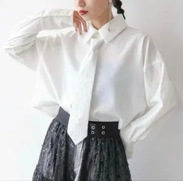 HARE 넥타이 자카드 SET 숏 셔츠 화이트