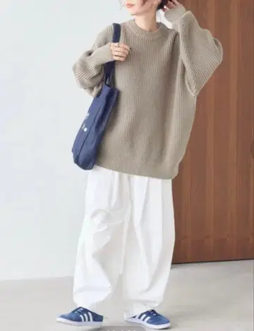 프릭스스토어 빅 실루엣 편맥 터틀넥 니트