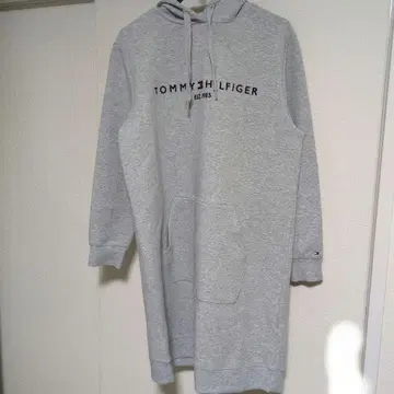 TOMMY HILFIGER 그레이 후드 부착 니트 원피스