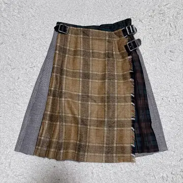 유나이티드 애로우즈 별주 오닐 오브 더블린 체크 랩 플리츠 스커트