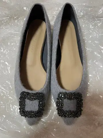 새상품급 벌스데이 바쉬 Barletta Shaggy 그레이 23cm