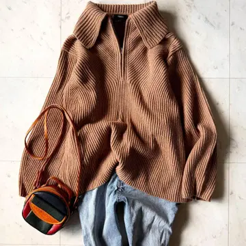 새상품급 띠어리 캐시미어 혼방 하찌 하프 지퍼 카라 부착 니트 카멜