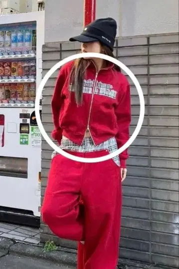 HTH 빨간색 지퍼 후드티 상의만