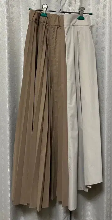 STUDIOUS 플리츠 스커트