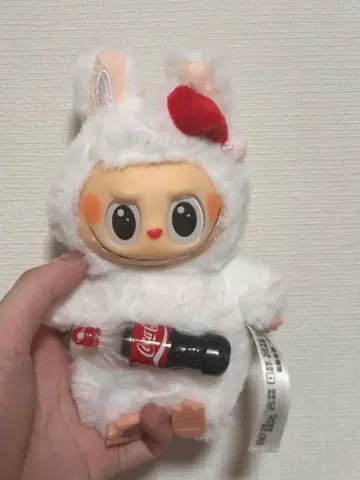 코카콜라 토끼 봉제 인형 본체 labubu